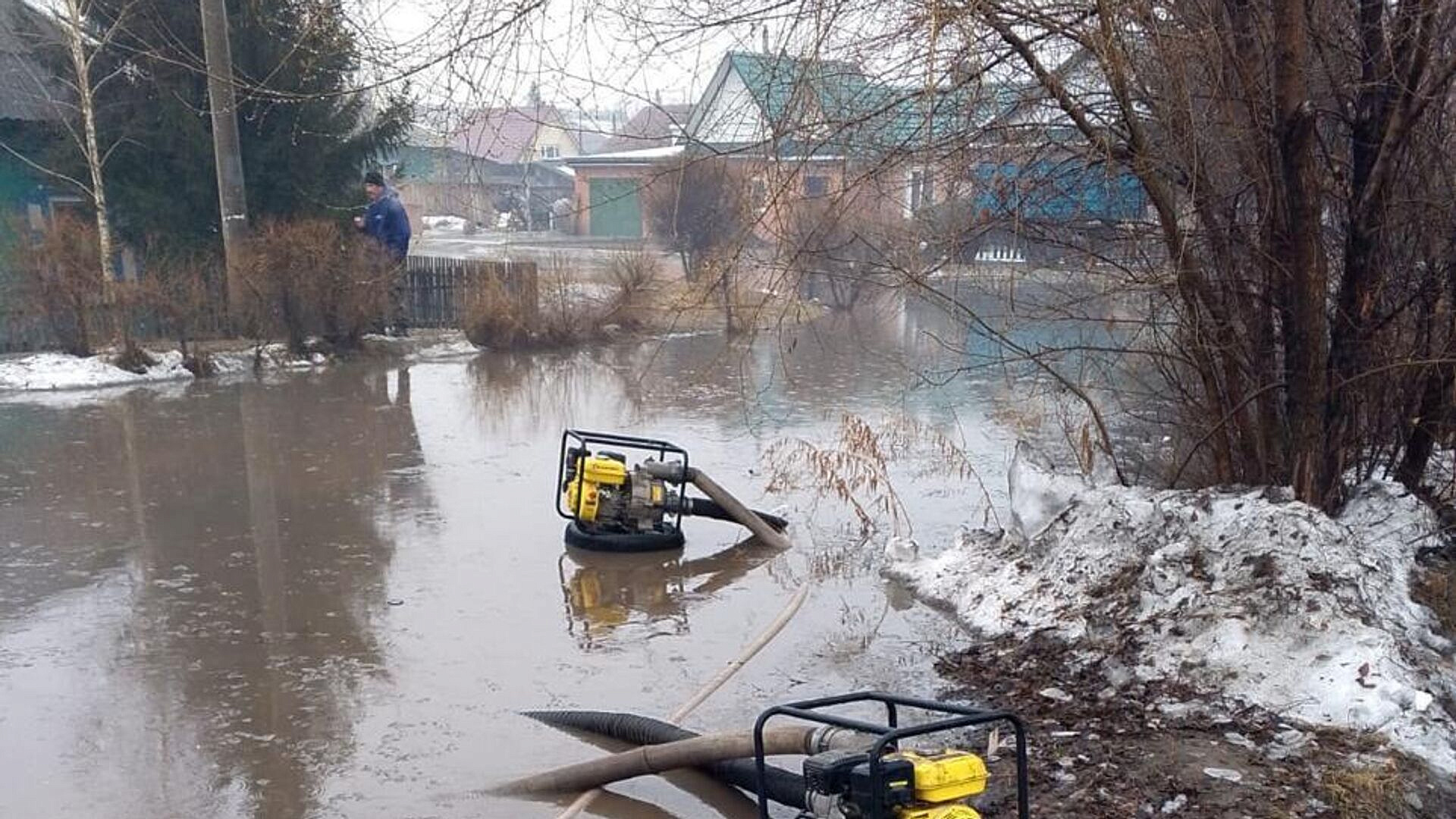 Уровень воды в реке Минусинке в Красноярском крае не повышается