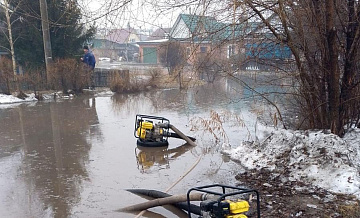 Уровень воды в реке Минусинке в Красноярском крае не повышается