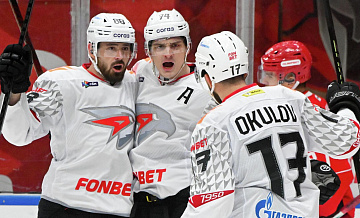 "Авангард" обыграл "Северсталь" на матче в КХЛ