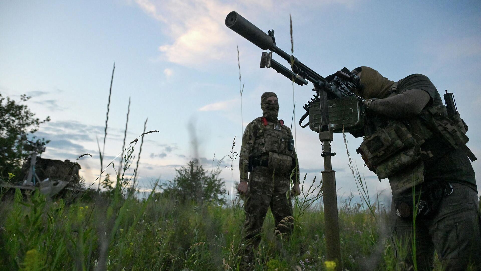 Боец рассказал, какие подарки получают военные на СВО