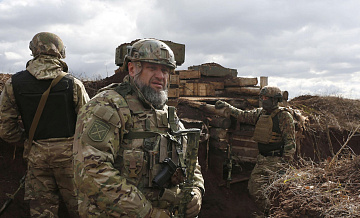 Жительница Димитрова рассказала, как боевик ВСУ прострелил ноги женщине