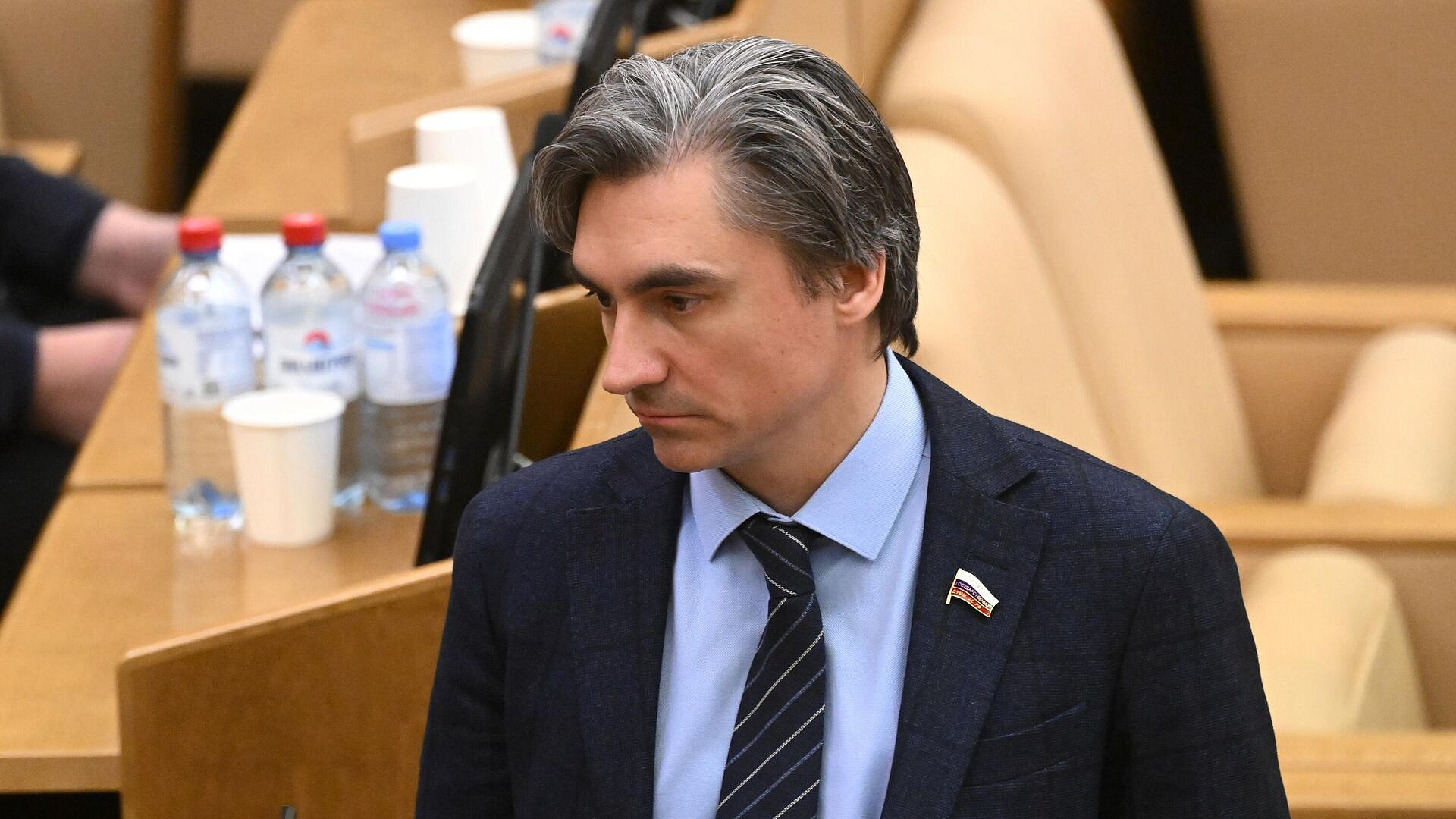 Депутат Свинцов сообщил , что пока остается в думской фракции ЛДПР