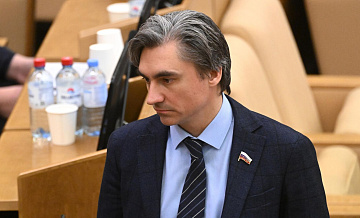 Депутат Свинцов сообщил , что пока остается в думской фракции ЛДПР