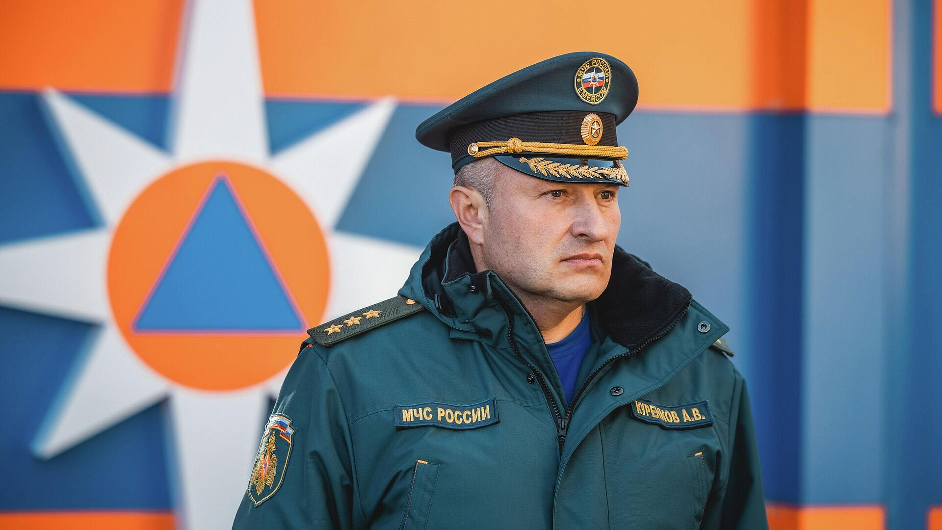 Куренков прибыл на место тушения пожара в Туапсе