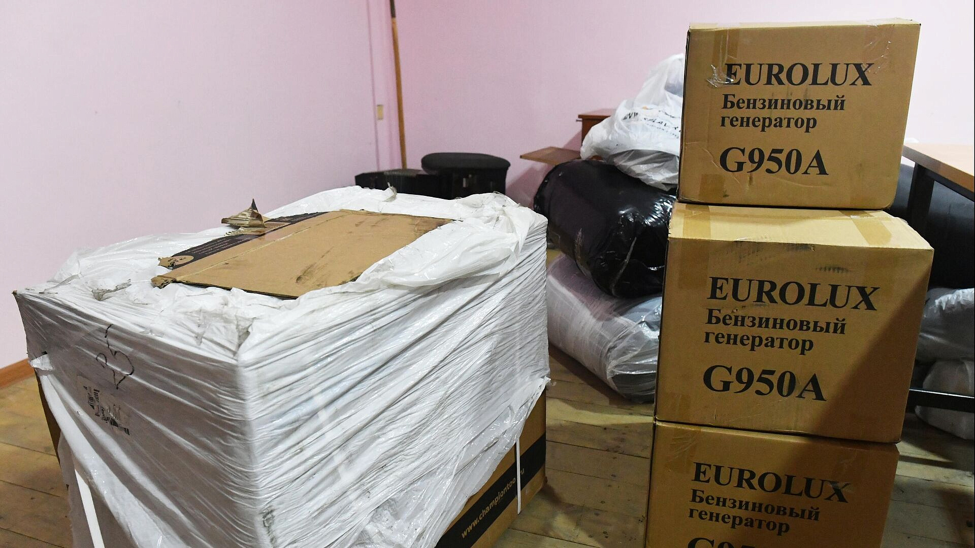 Астраханские волонтеры доставили в зону СВО 2,5 тонны гумпомощи