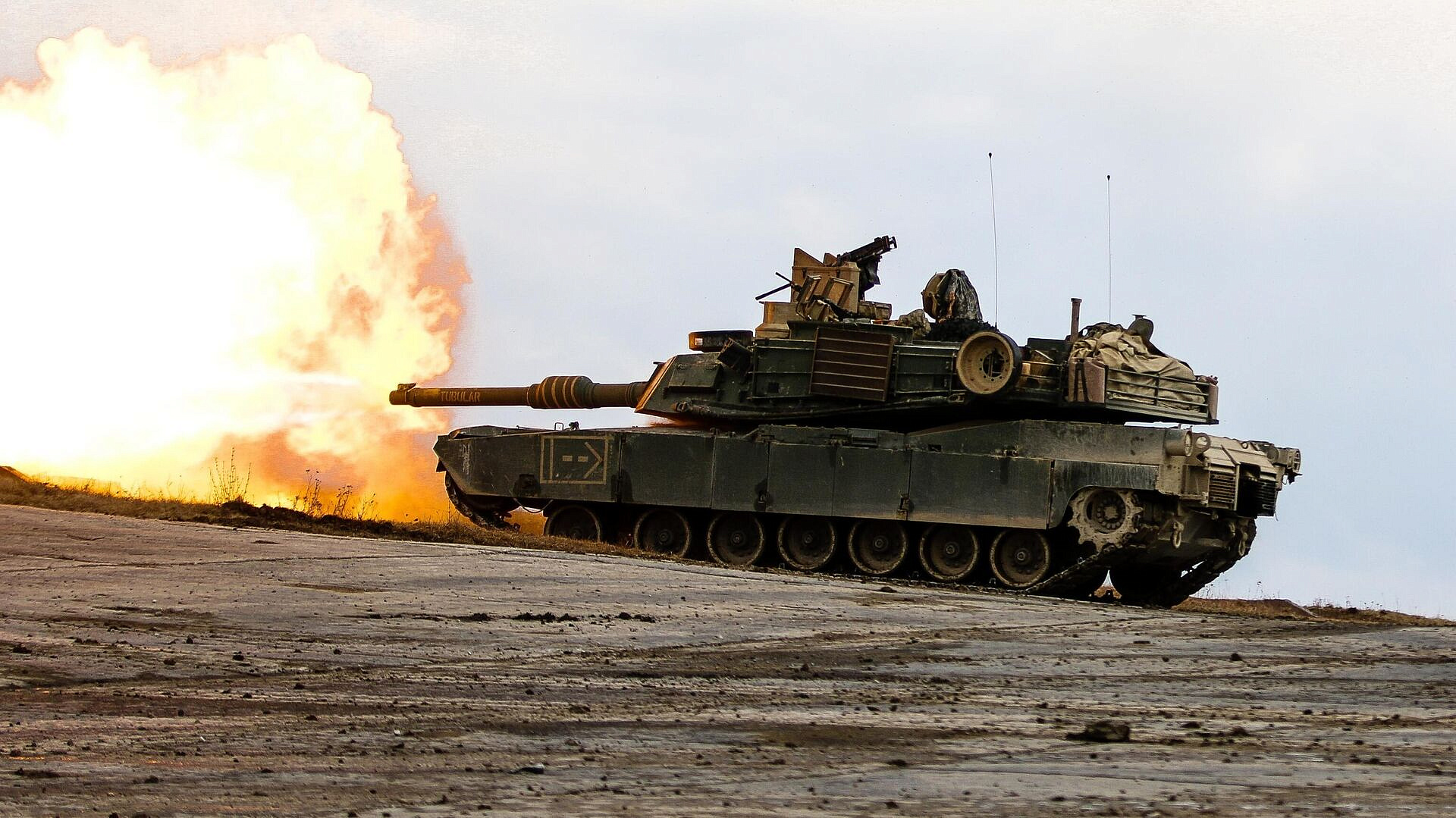     116  Abrams M1A1