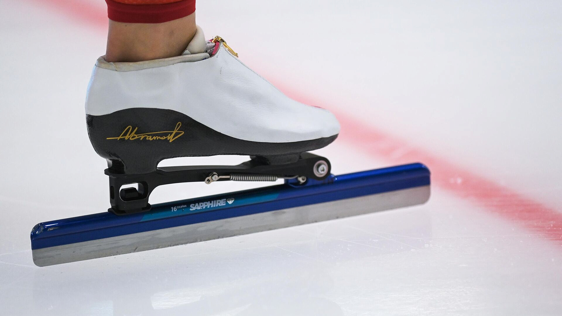 ������� ������ ������ ����� �� ��������� 1500 ������ �� ����� ����� ����