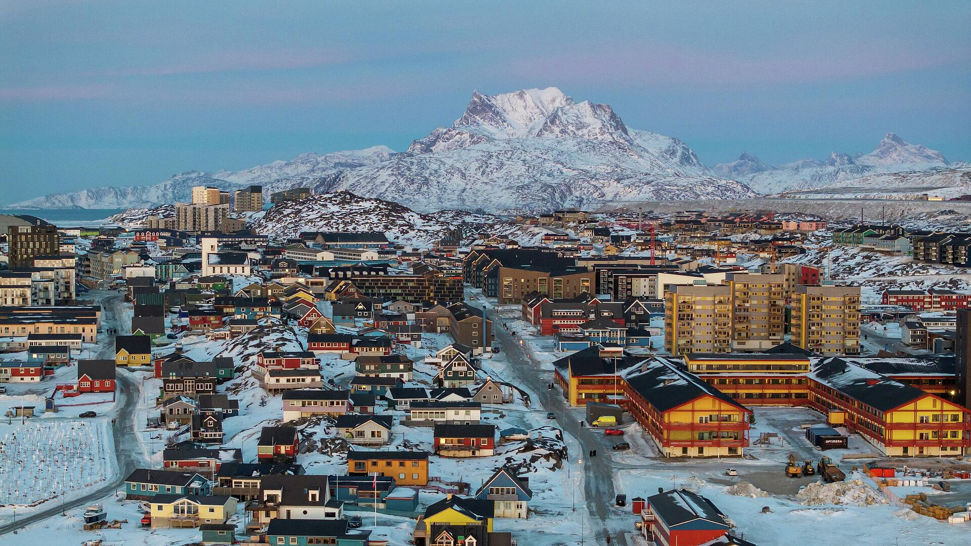 Гренландия не будет против операции НАТО с США в Арктике, пишут СМИ