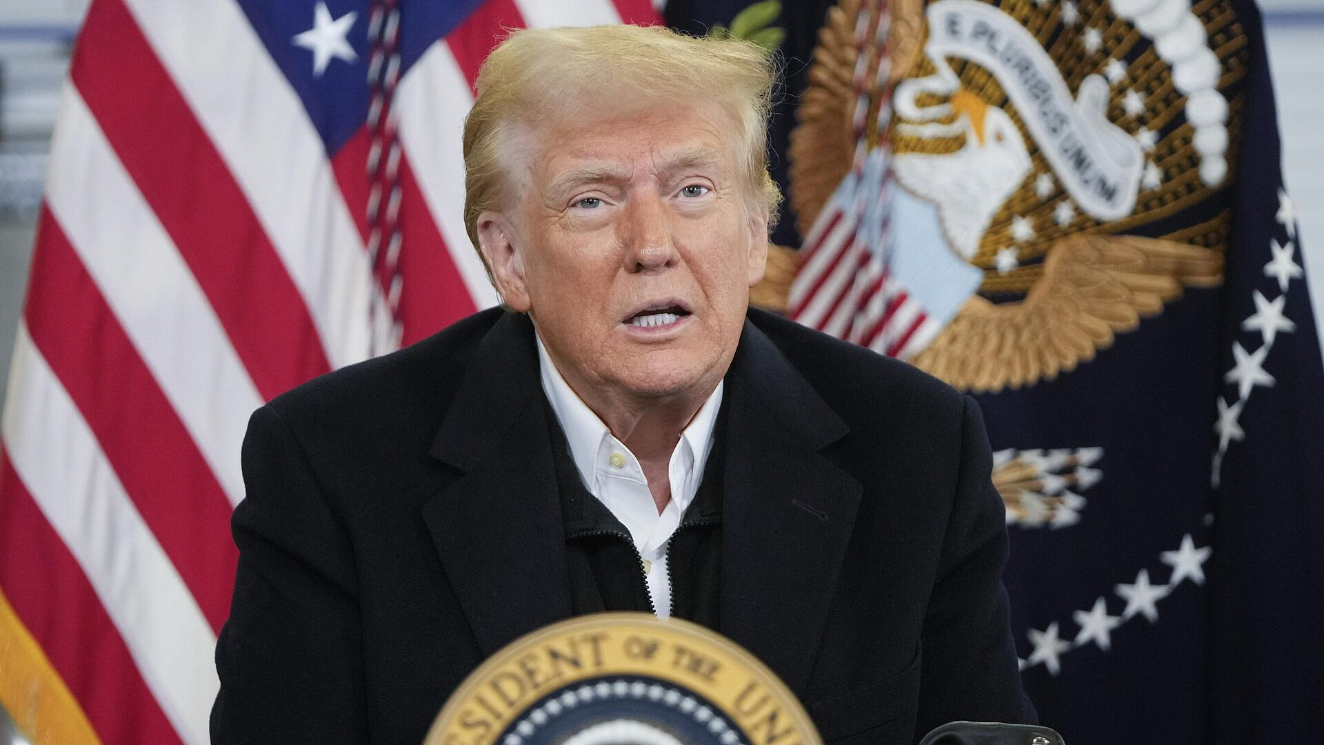 Трамп ввел пошлины в размере 25 процентов на импорт в США стали и алюминия