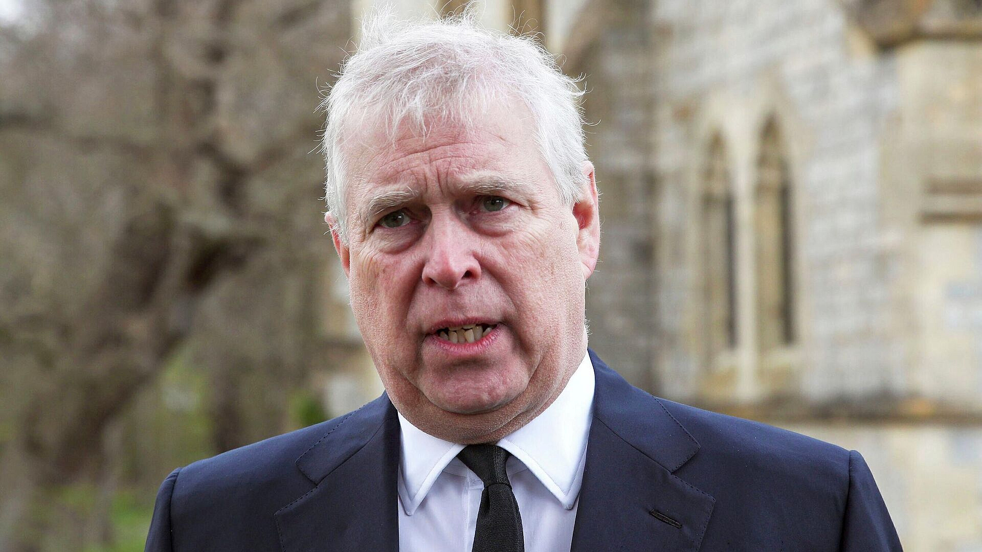 В Британии не будут мешать закону об исключении Эндрю из числа наследников