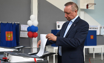 Беглов проголосовал на выборах губернатора Петербурга