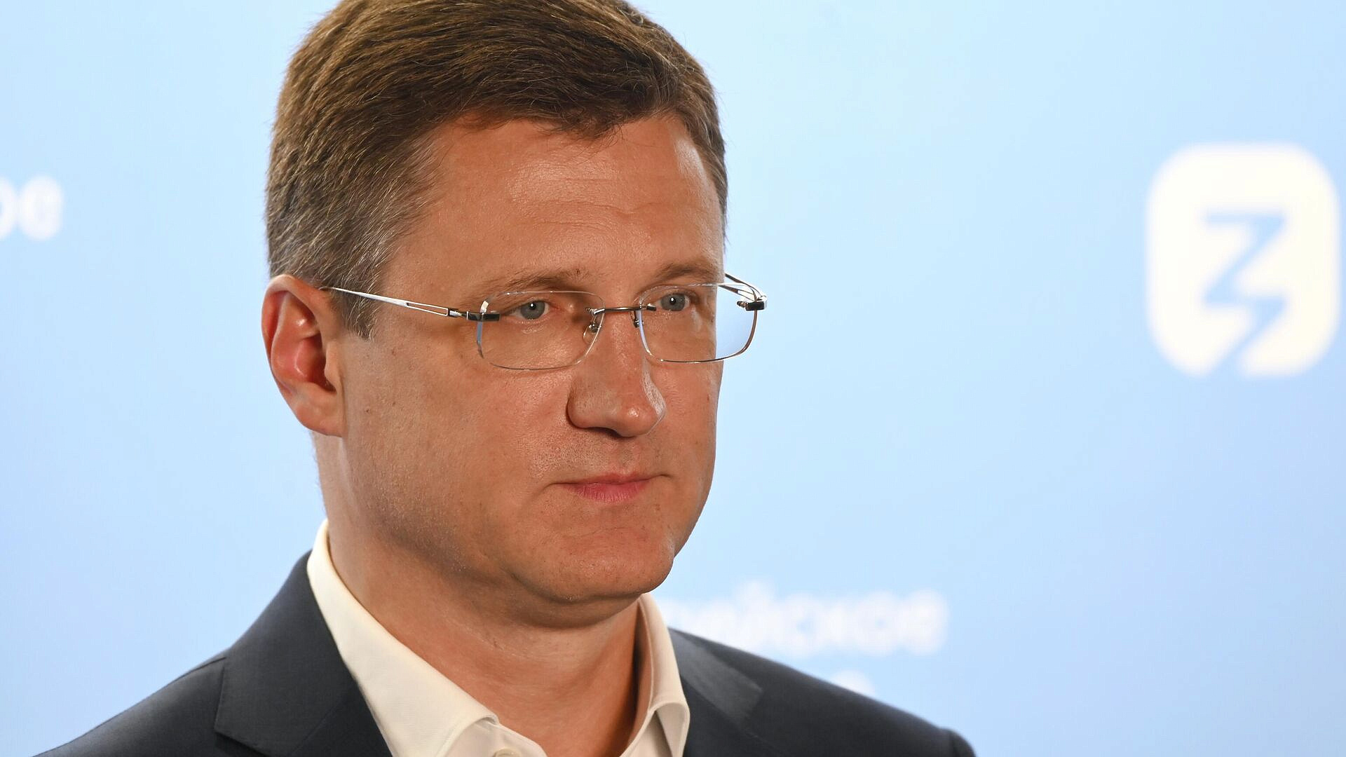 Новак указал на важность диалога Москвы и Пекина для глобального развития