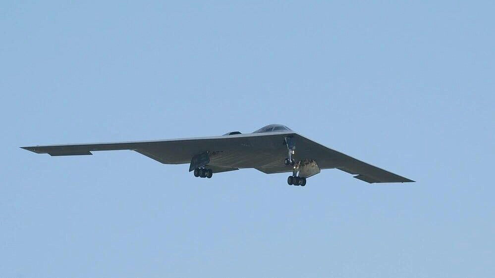 США подтвердили применение бомбардировщиков B-2 для ударов по Ирану