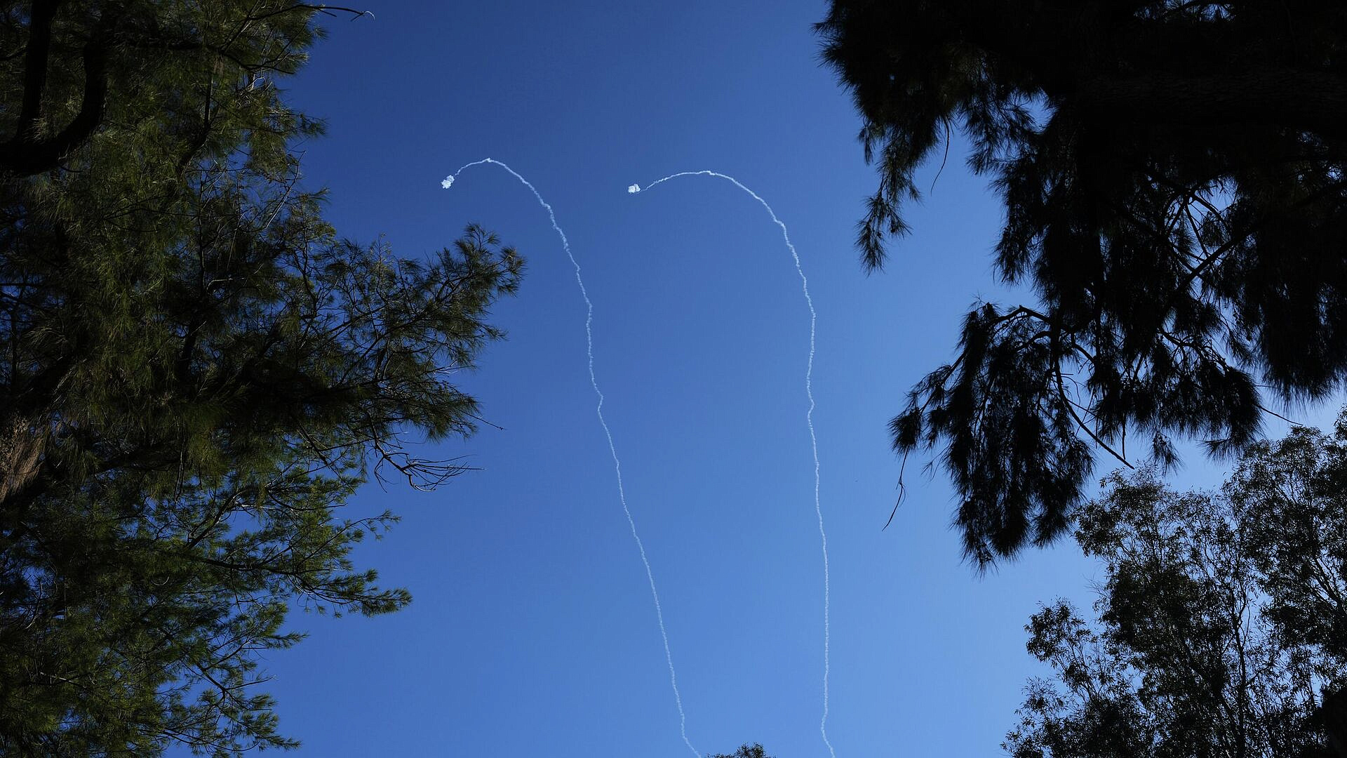 Иран сообщил, что атаковал более 70 целей в Израиле