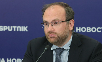 Нецензурная лексика подменяет русский язык, заявили в РПЦ