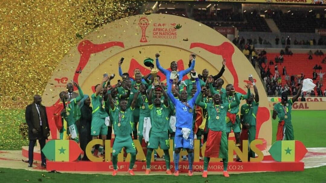 Лишившаяся титула победителя Кубка Африки сборная Сенегала показала трофеи