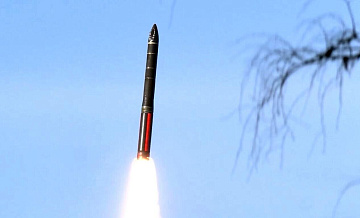 Генсек НАТО: Россия в силах поддерживать высокие темпы выпуска ракет и БПЛА