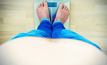 В Минздраве назвали размер живота, при котором ставят диагноз ожирение