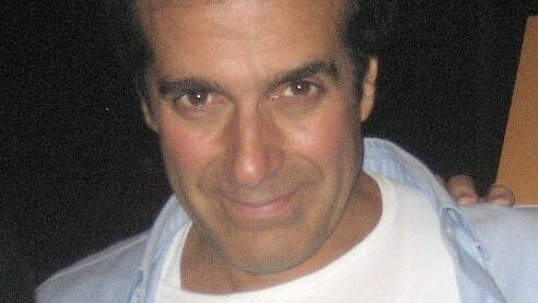 Соседи фокусника Копперфильда подали на него в суд