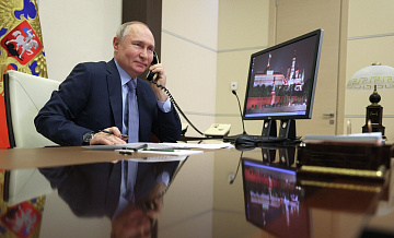 Общение Путина и Трампа было неформальным, сообщил Ушаков
