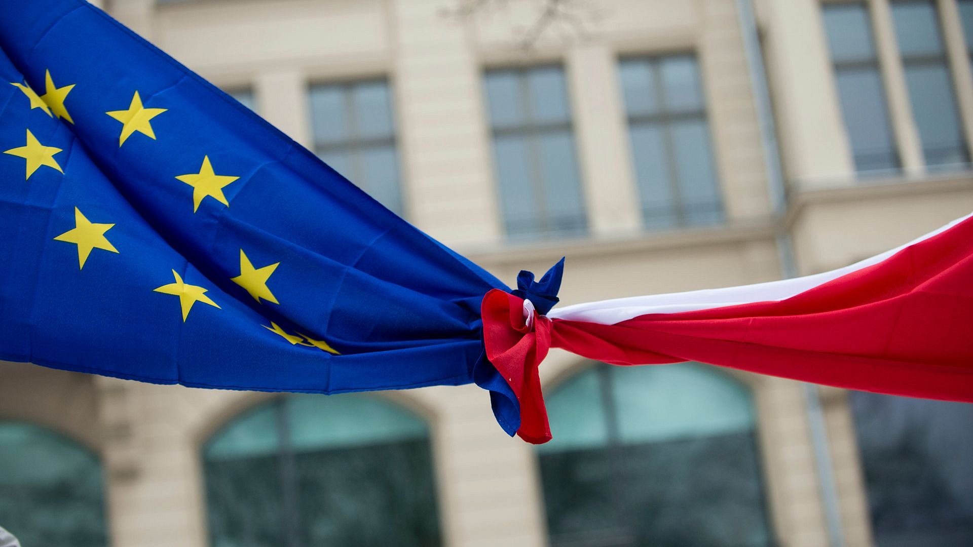 СМИ: немецкие инженеры прибыли в Польшу для строительства укреплений