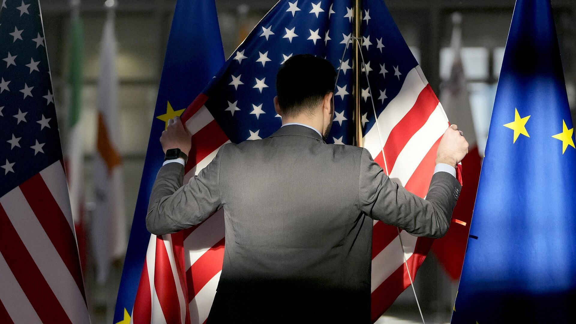 Европа долго жила в фантазии, созданной США, заявил британский посол Европа долго жила в фантазии, созданной США, заявил британский посол
