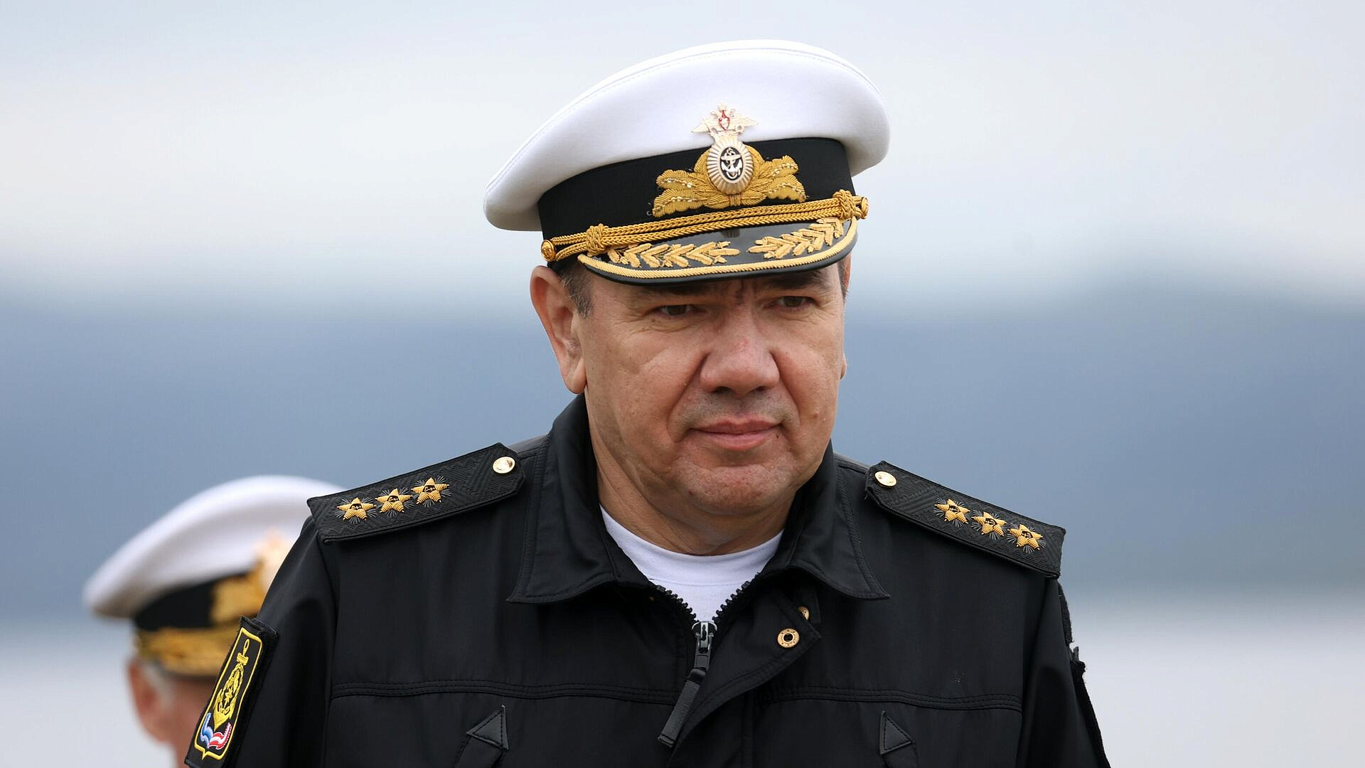 Главком ВМФ рассказал о новом корабле дальней океанской зоны