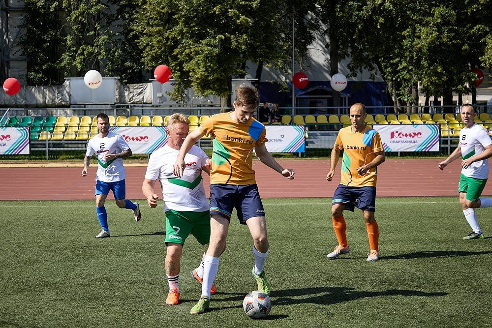 Отдых, игры, концерт: "Комус-2025" – праздник для каждого члена семьи