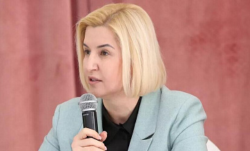 Власти Молдавии развалили страну, заявила Влах