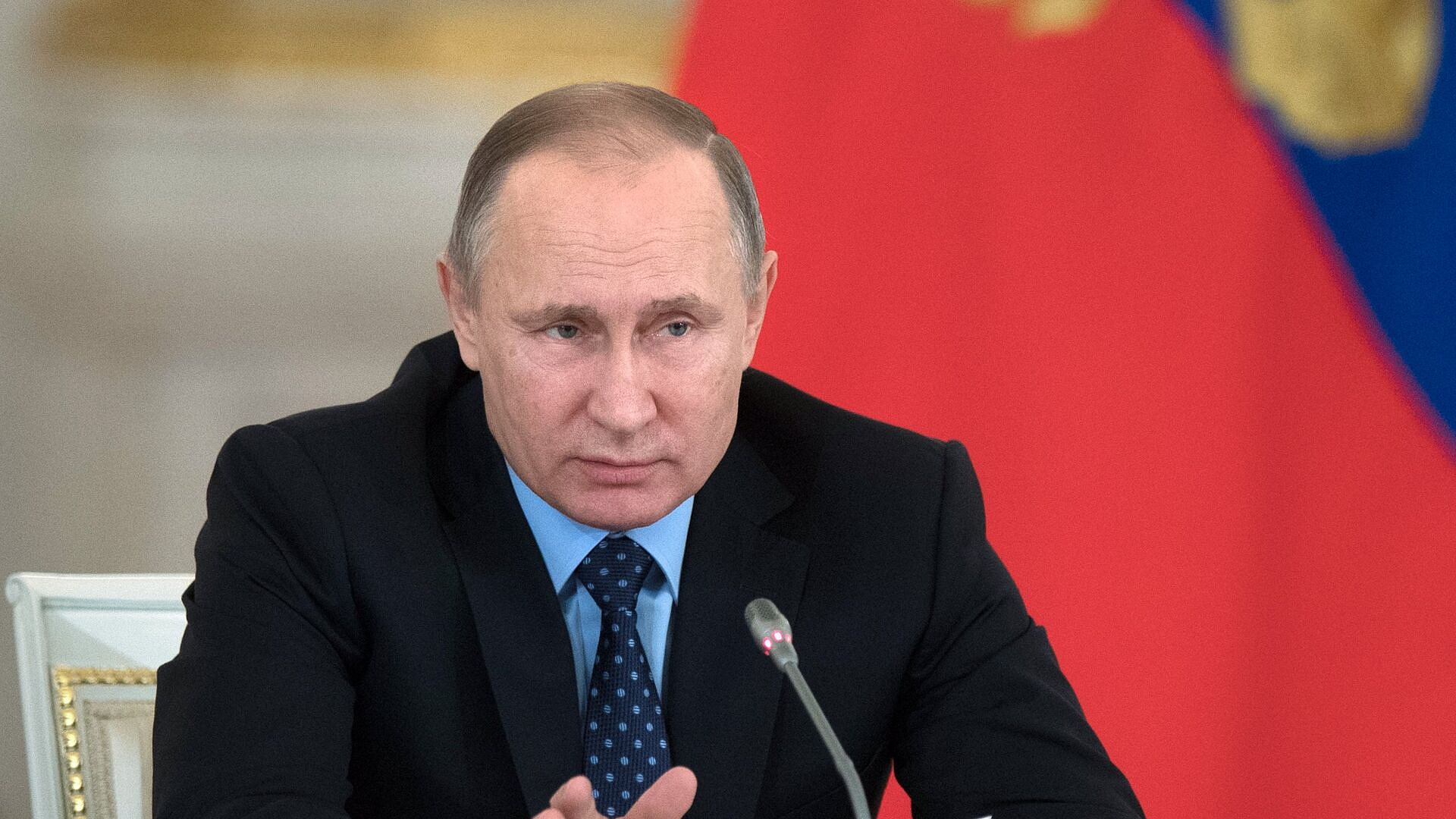 Путин наградил коллектив центра эндокринологии