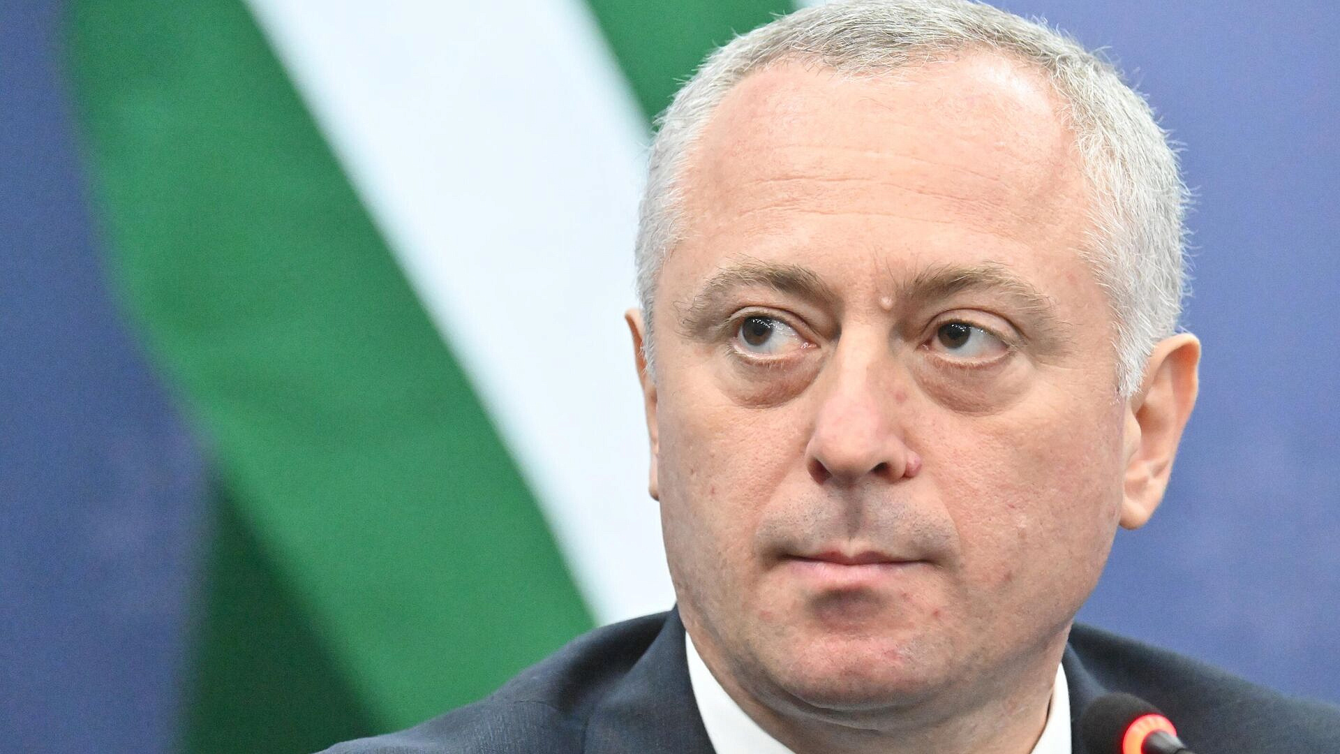 Гунба поручил расследовать нападение на избирательный участок в Абхазии