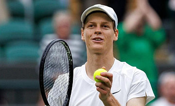 Синнер с победы над Гастоном начал защиту титула на Australian Open