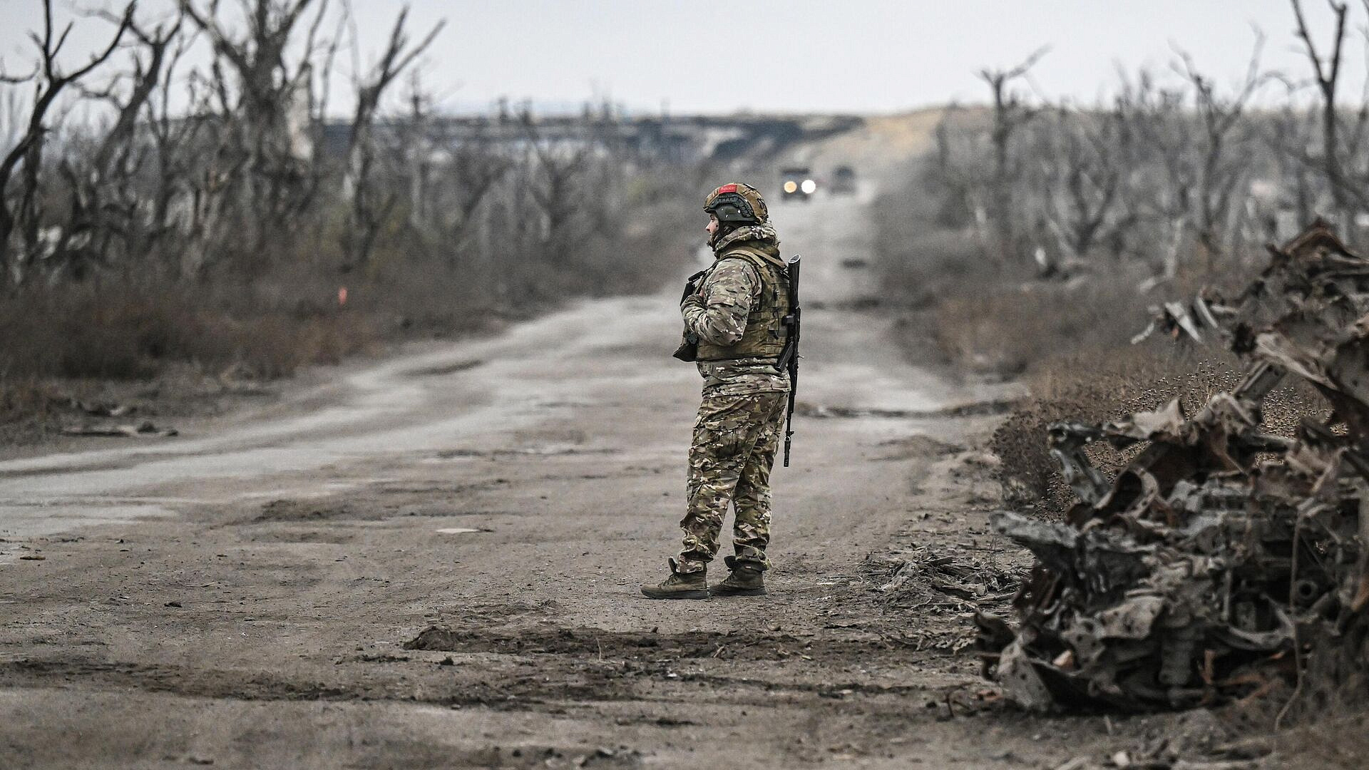 ВС России водрузили триколор в Успеновке на западе ДНР, заявил Рогов