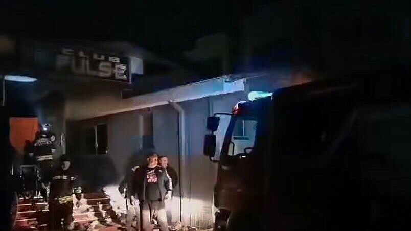Вучич предложил Северной Македонии помощь после пожара на дискотеке Вучич предложил Северной Македонии помощь после пожара на дискотеке