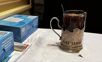 Российские подстаканники и шапки-ушанки стали хитами у покупателей в США