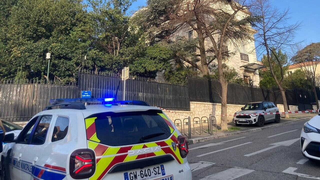 МИД Франции осудил нападение на генконсульство России в Марселе