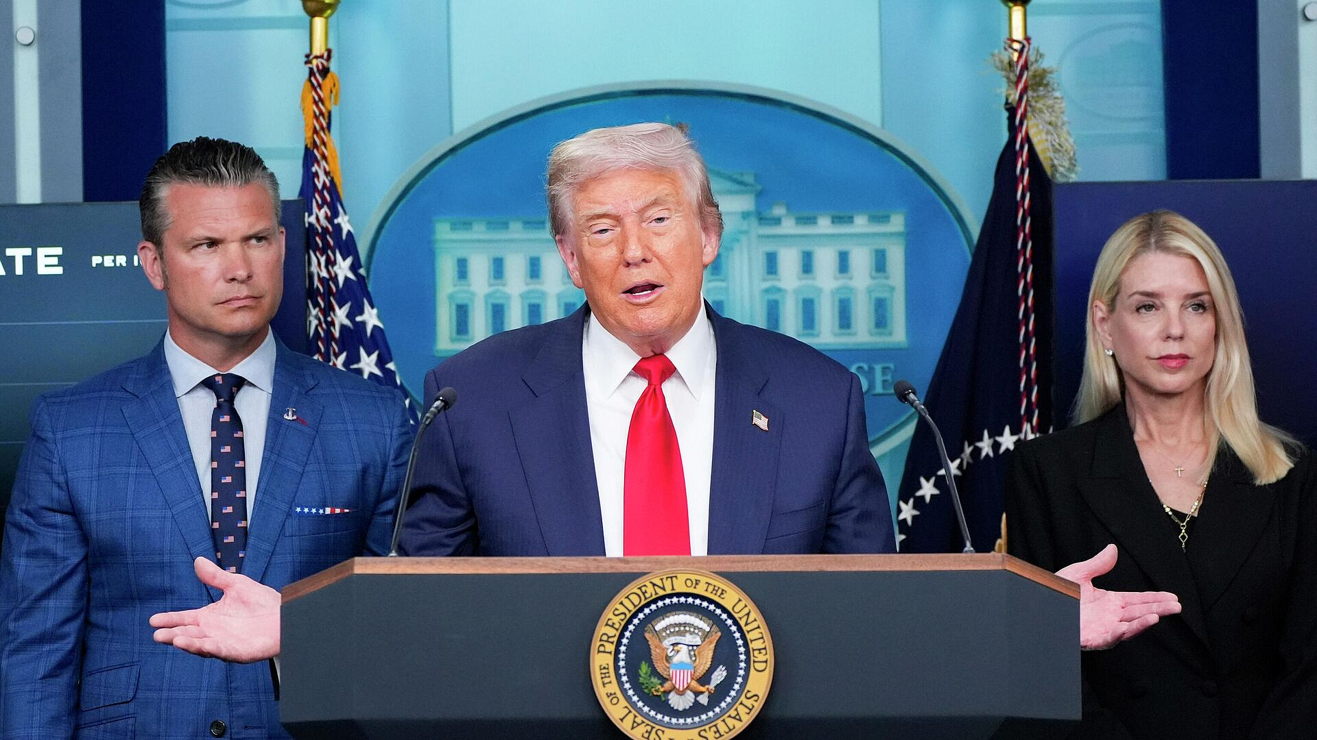 � �������� ��������� ����� ������ � ������� � ������