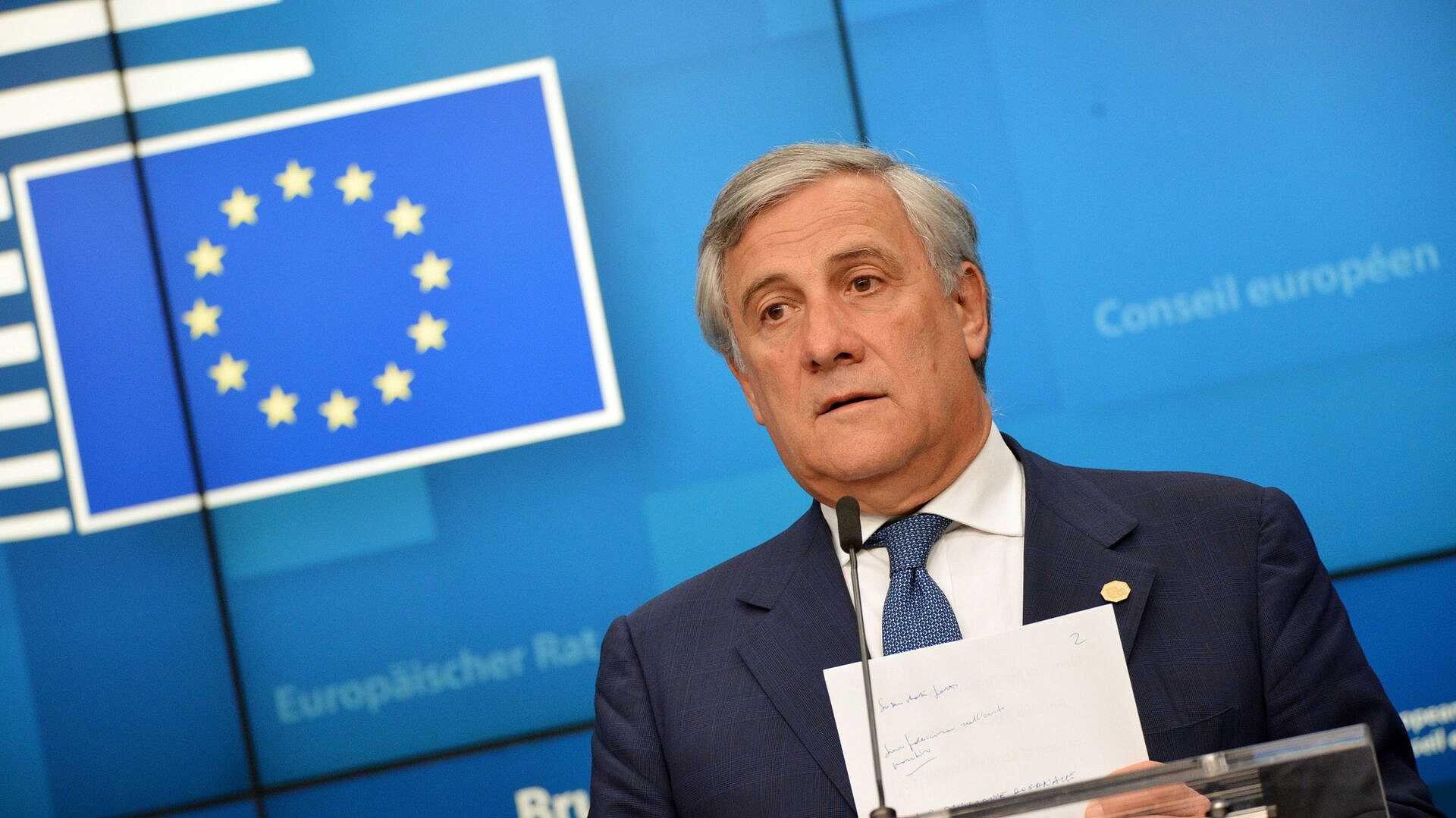 Глава МИД Италии призвал Израиль прекратить военные операции в Газе