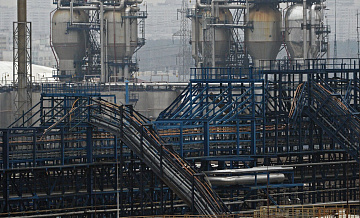 Московский НПЗ работает в штатном режиме после атаки дронов