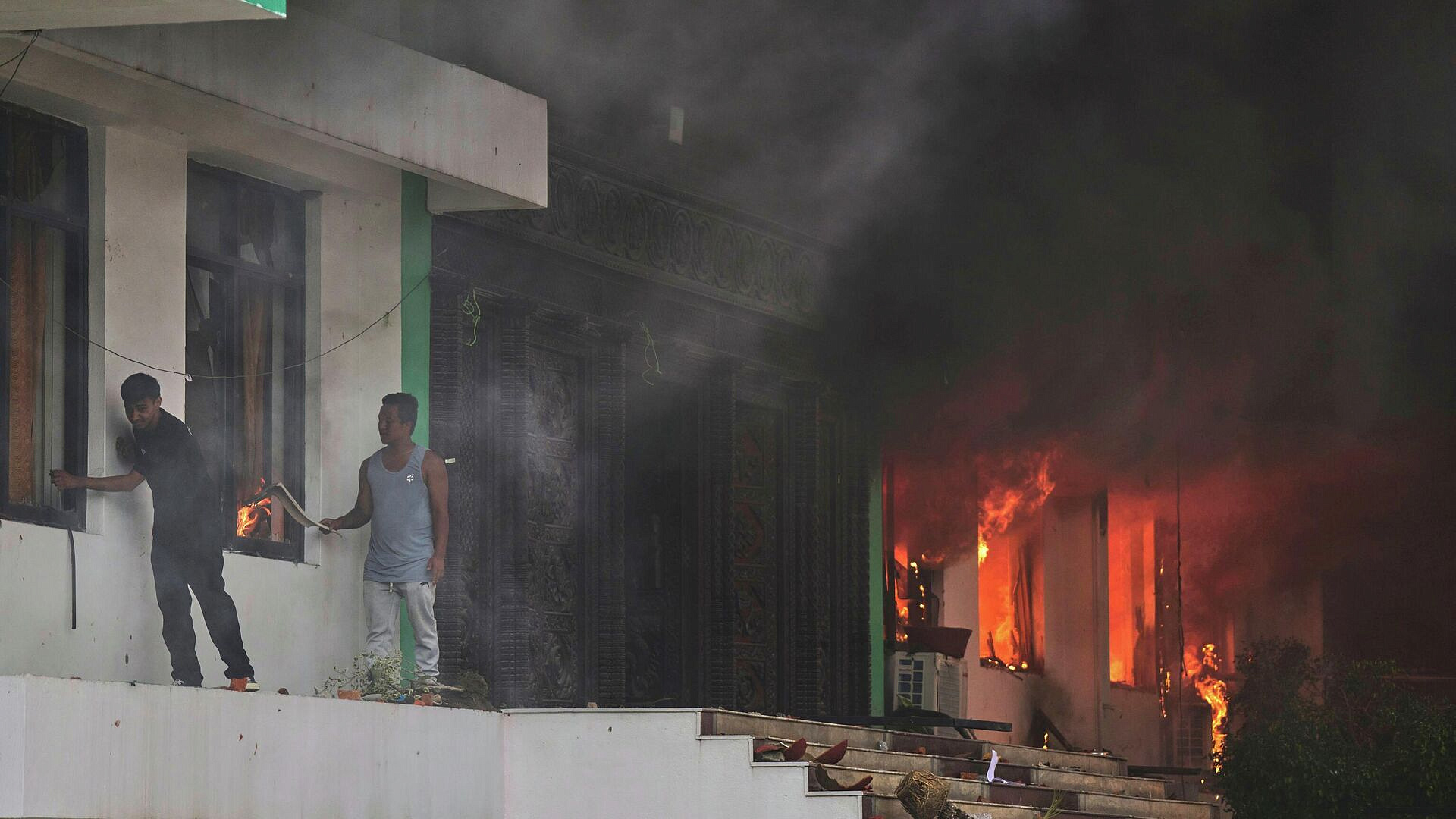 В Непале пять человек погибли при попытке побега из тюрьмы