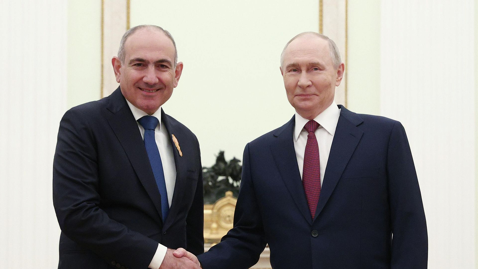 В Кремле прокомментировали возможную встречу Путина и Пашиняна