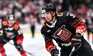 "Авангард" одержал четвертую победу подряд, обыграв "Автомобилист"