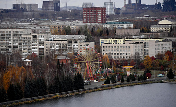 Суд взыскал с экс-борца с коррупцией из Нижнего Тагила две квартиры и Lexus