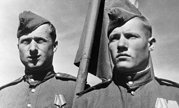 Запад размывает правду о роли СССР в победе над нацизмом, заявил посол