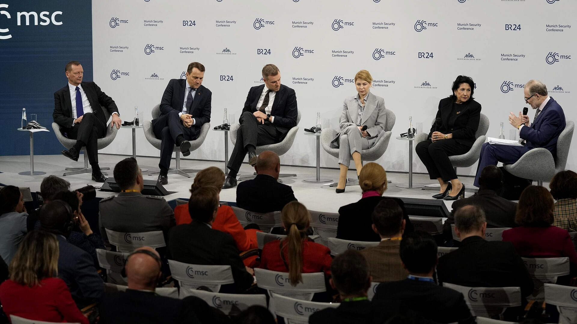 Мюнхенская конференция по безопасности отозвала приглашения Ирану