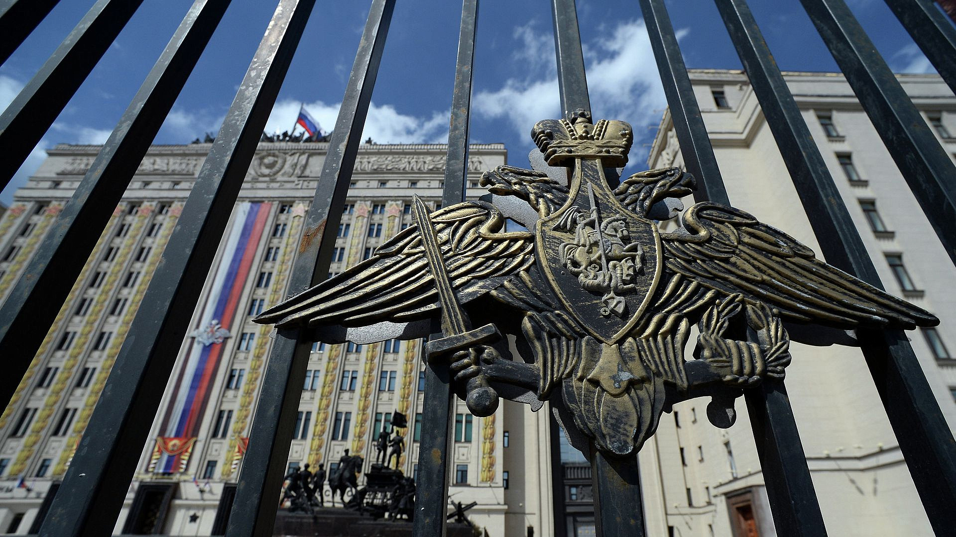 Болгарев доложил Белоусову о ходе выполнения боевых задач
