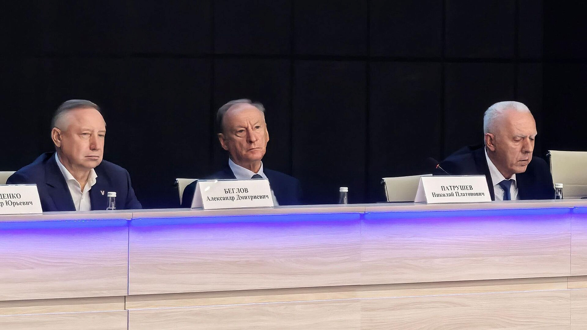 Патрушев обсудил проекты научных центров ведущих университетов Петербурга