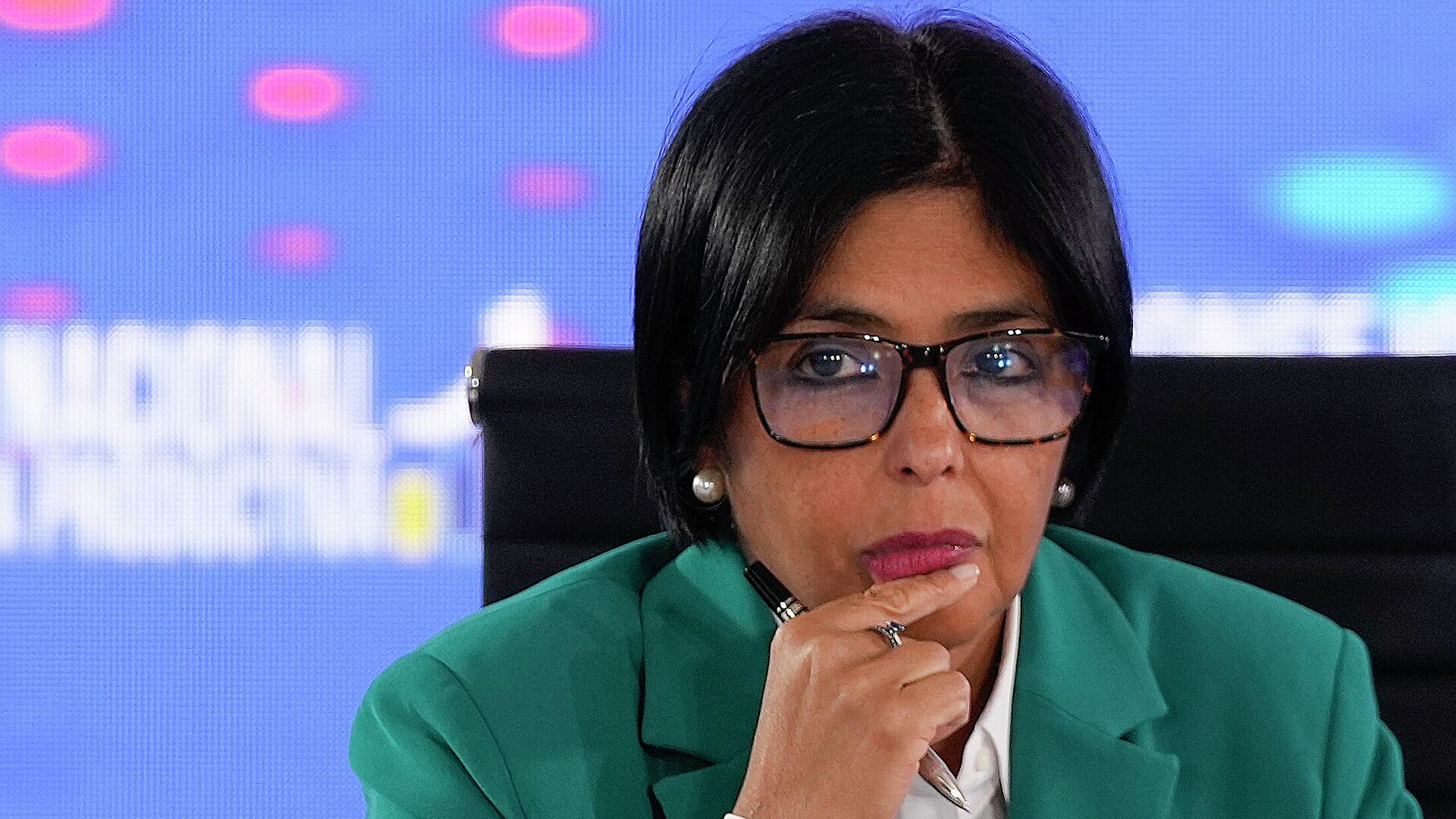 ��� ����� �������� ����� ������������� ��������� ���� ����������, ����� FT