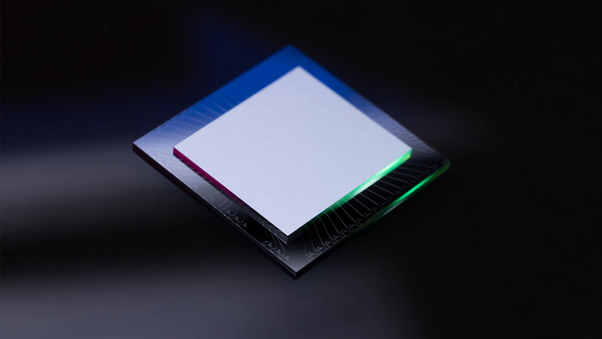 Amazon представила прототип квантового чипа