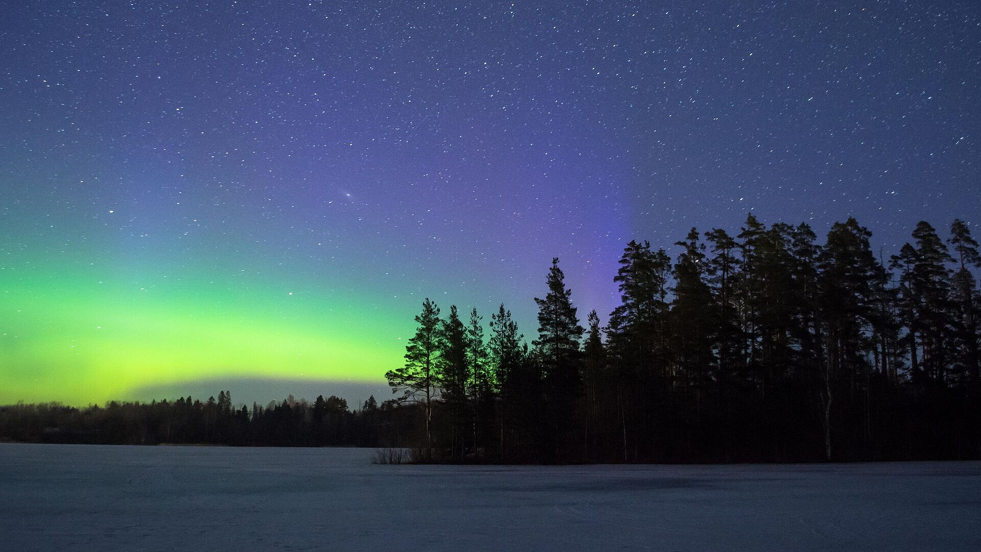 В небе над Амурской областью наблюдали северное сияние
